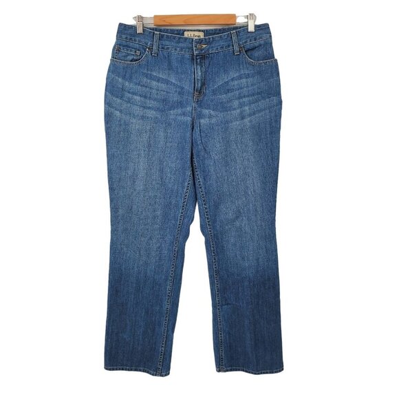L.L. Bean Favorite Fit Womens Straight Leg Jeans Sz 14M Mid Rise Medium Wash - Picture 1 of 9
